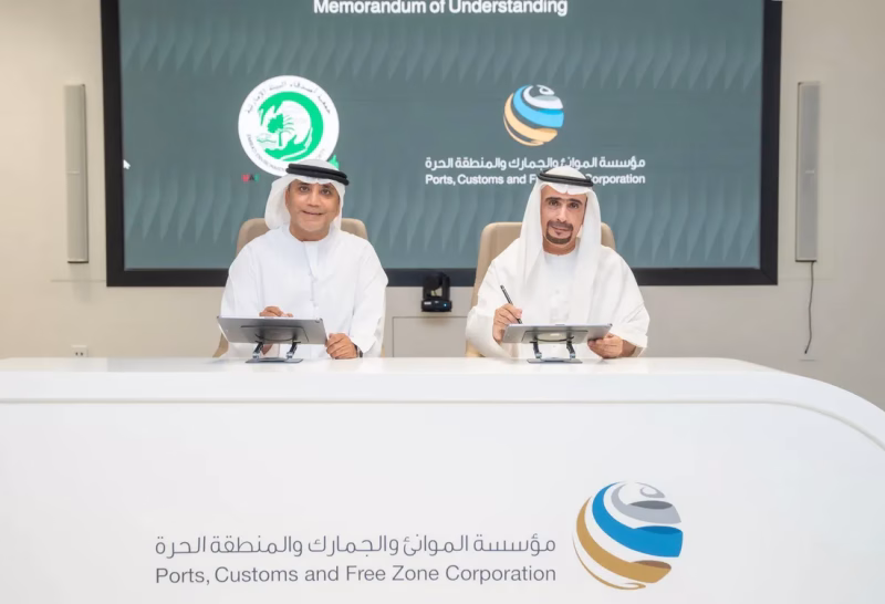 وقعت مؤسسة الموانئ والجمارك والمنطقة الحرة ممثلة في دائرة التخطيط والتطوير - تراخيص، مذكرة تفاهم مع جمعية أصدقاء البيئة الإماراتية،